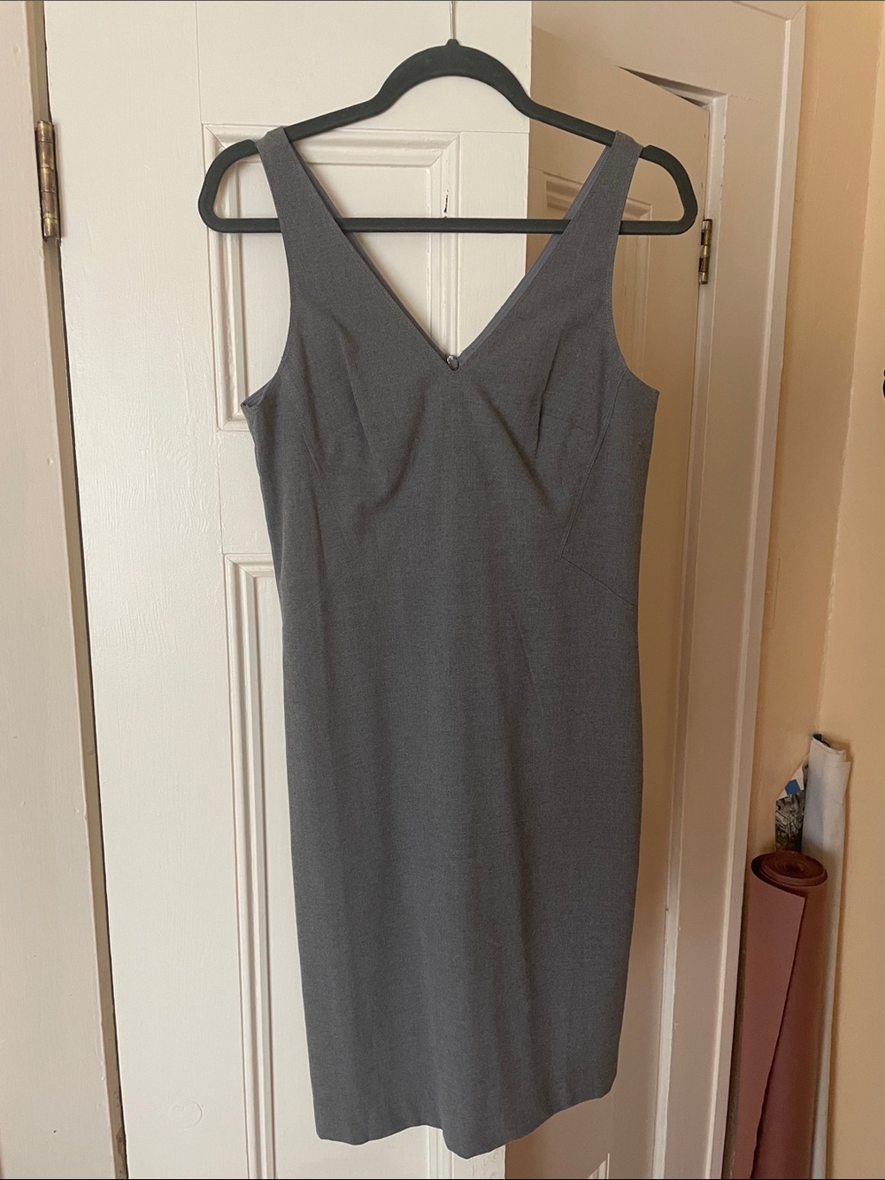 Banana Republic Gray V-Neck Midi Sheath Dress